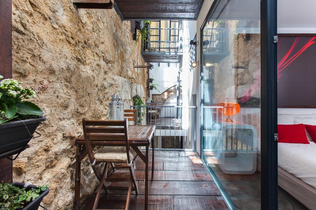 The Old Stables Chiado Apartments Lisbon Exterior photo