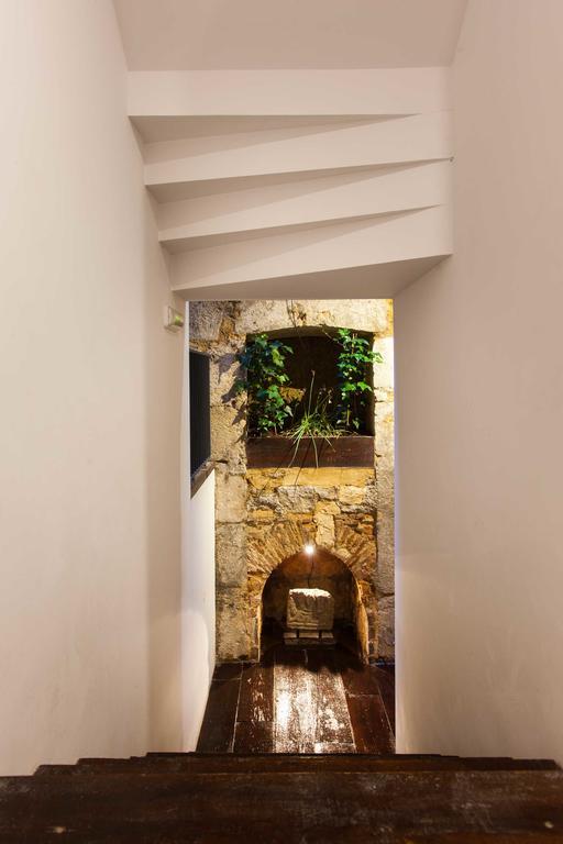 The Old Stables Chiado Apartments Lisbon Exterior photo